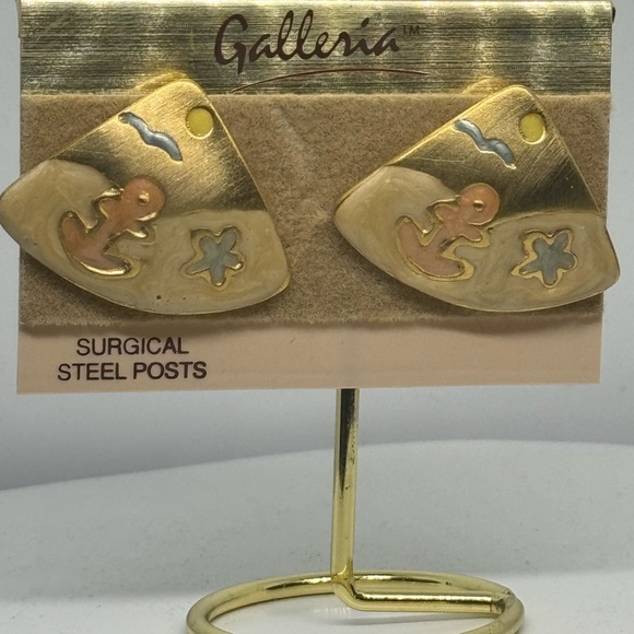 Vintage Nautical Anchor & Starfish Earrings with Surgical Steel Posts - Picture 6 of 13